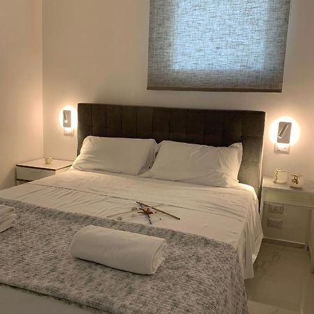 Nautilus Room&Apartment Полиньяно-а-Маре Экстерьер фото